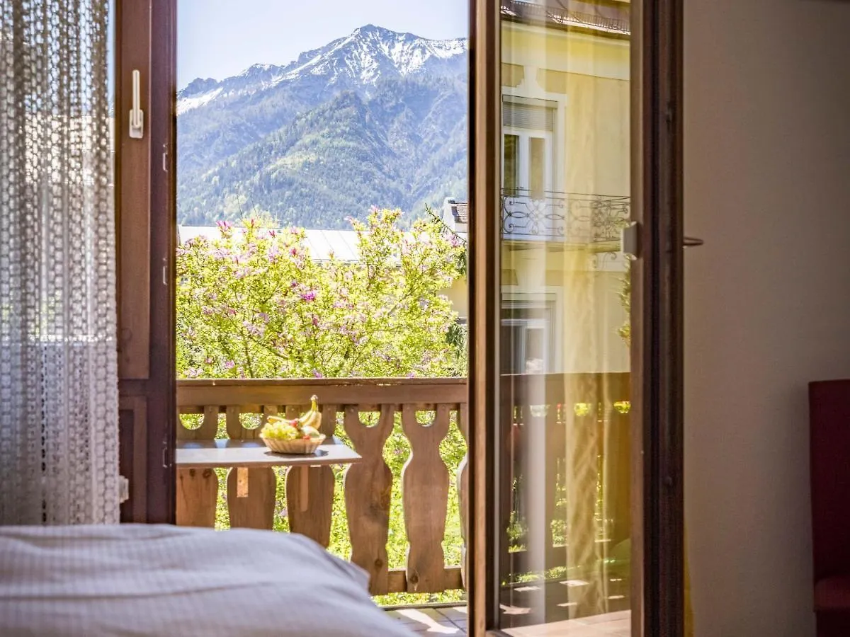 Hotel Am Rupertuspark 巴特莱辛哈尔